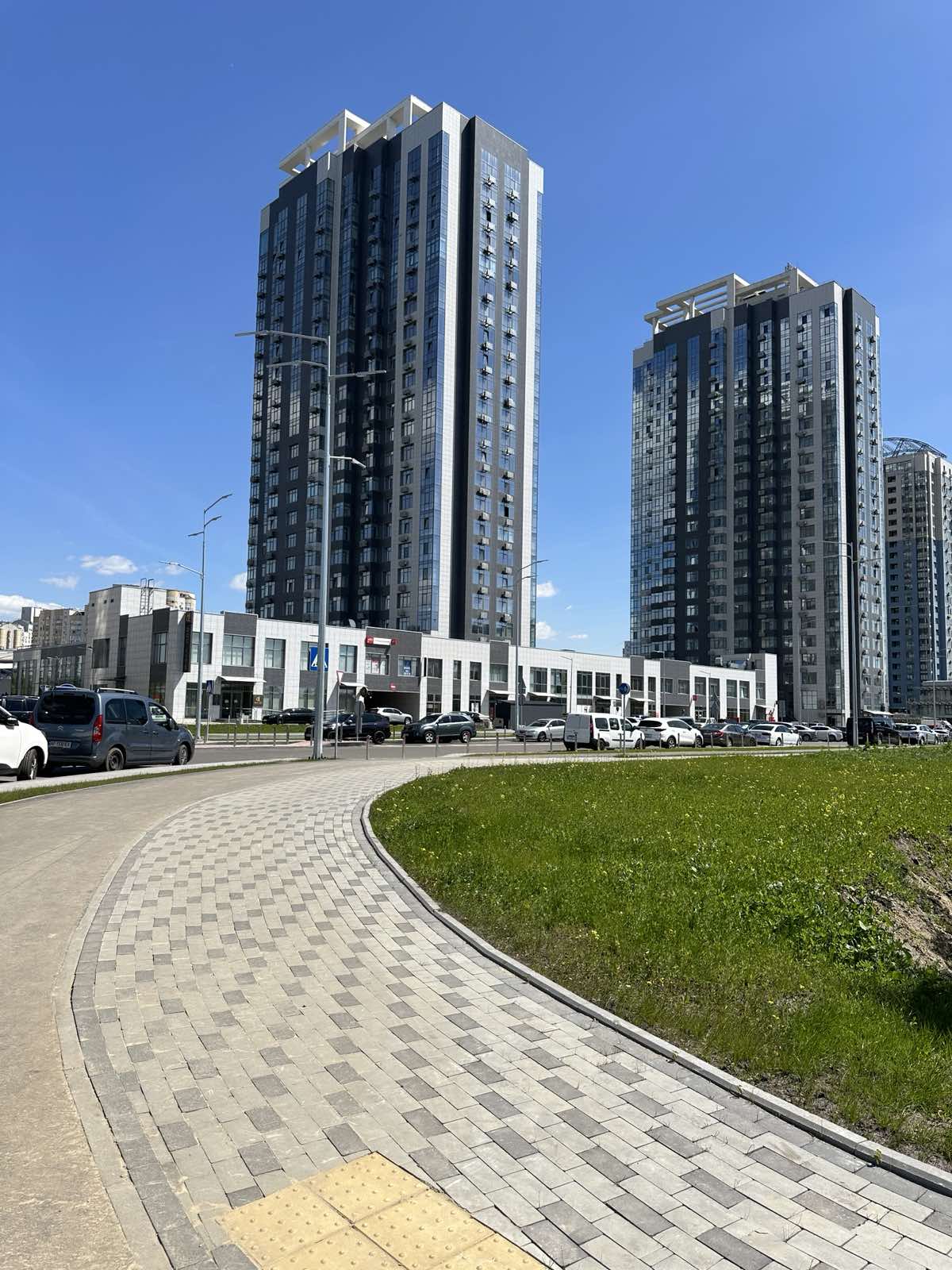 ЖК RiverStone, вул. Трускавецька 10-В, Київ